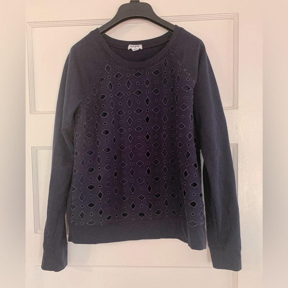 Old Navy dark blue sweatshirt with lace-like detail, size M